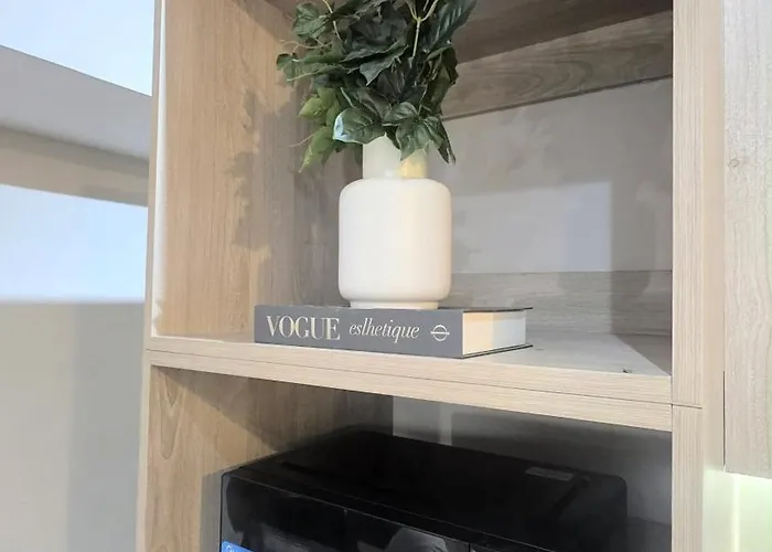 Cozy 2 Bedroom In Aparthotel *