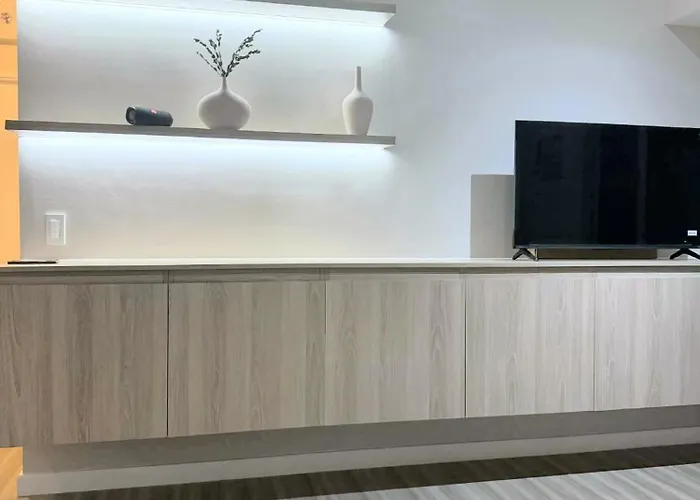 Cozy 2 Bedroom In Aparthotel
